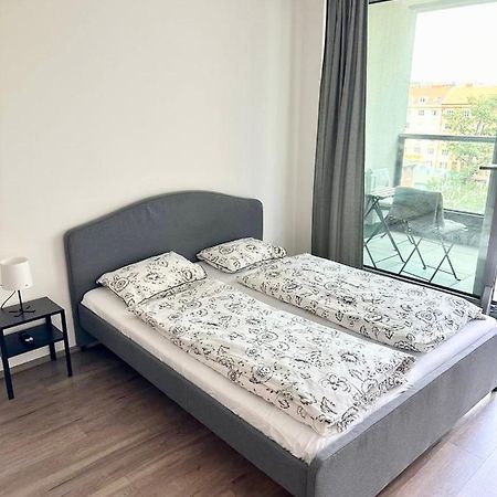 Harfa Apartment Chill Zone Praha Bagian luar foto